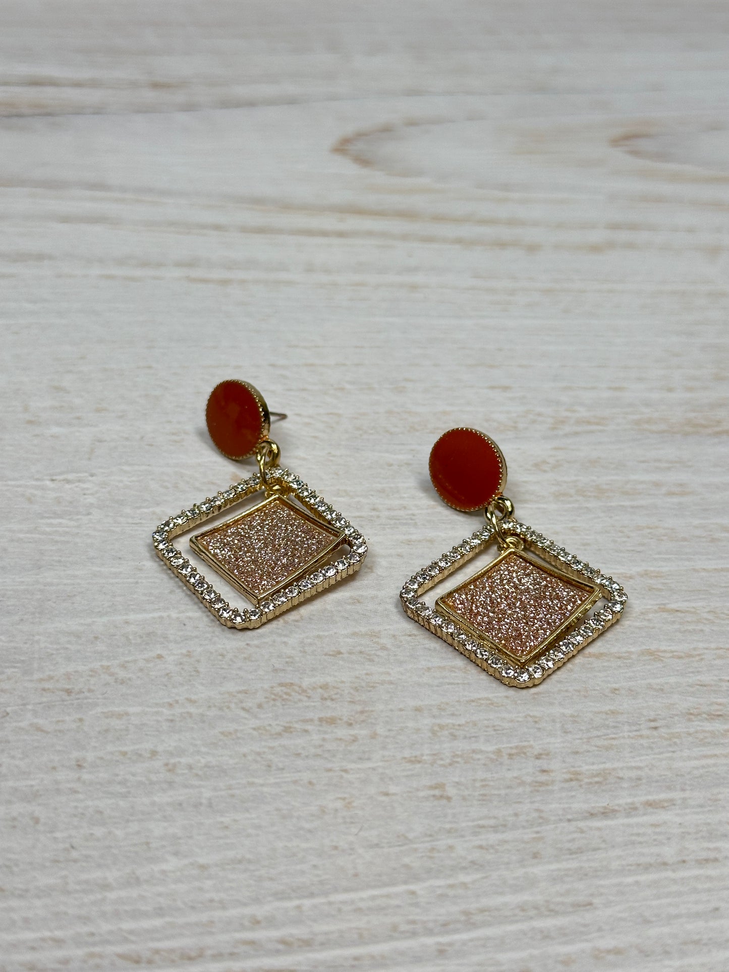 Stylish Earring, Burgundy