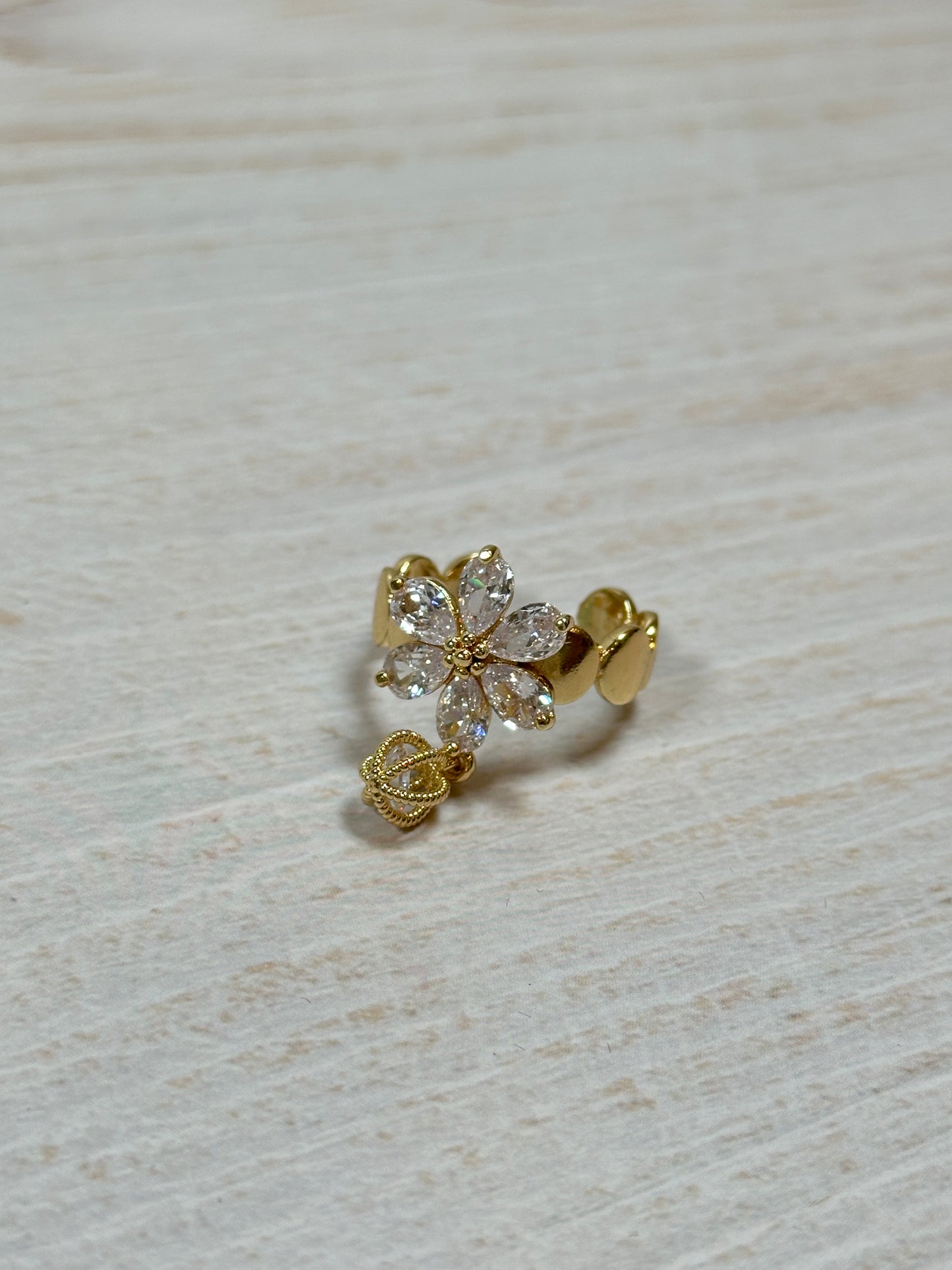 Quality Flower Adjustable Ring