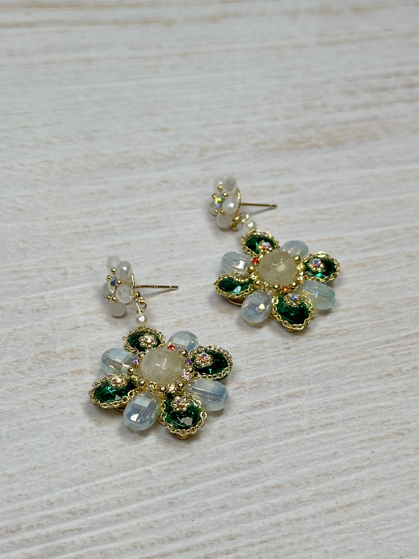 Vintage Flower Earring