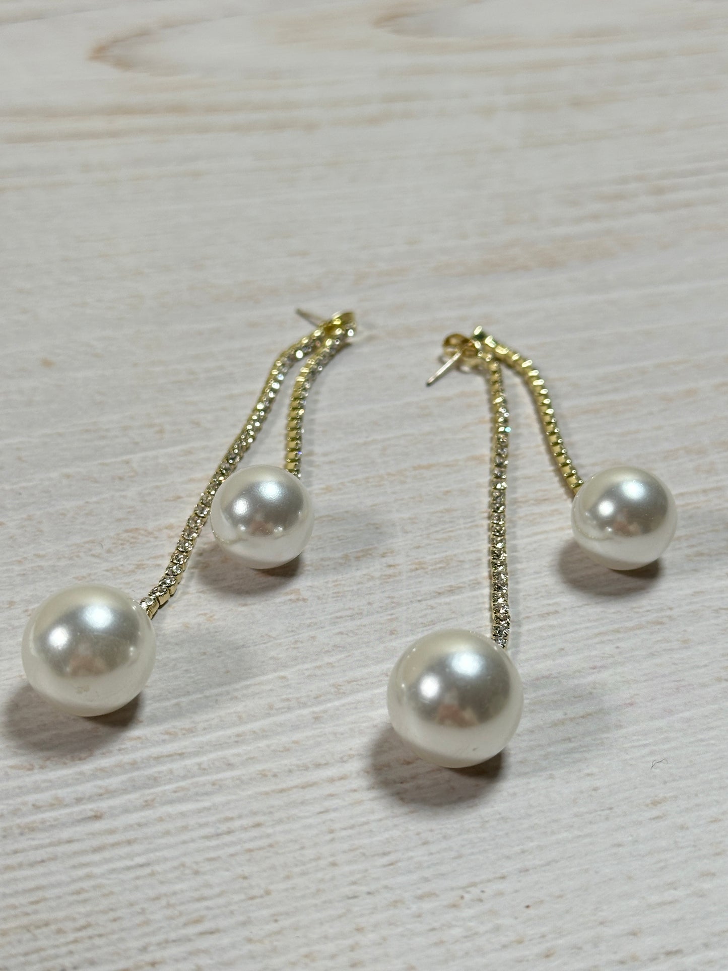 Fashion Pearl Earring