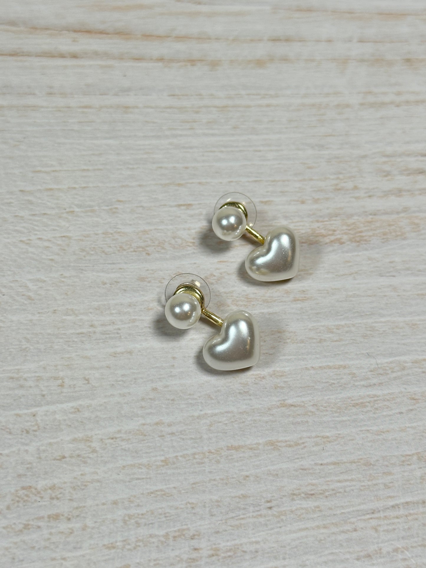 Heart Pearl Earring