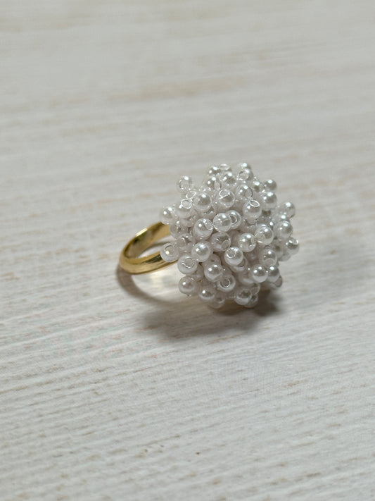 Fashion Pearl Ring