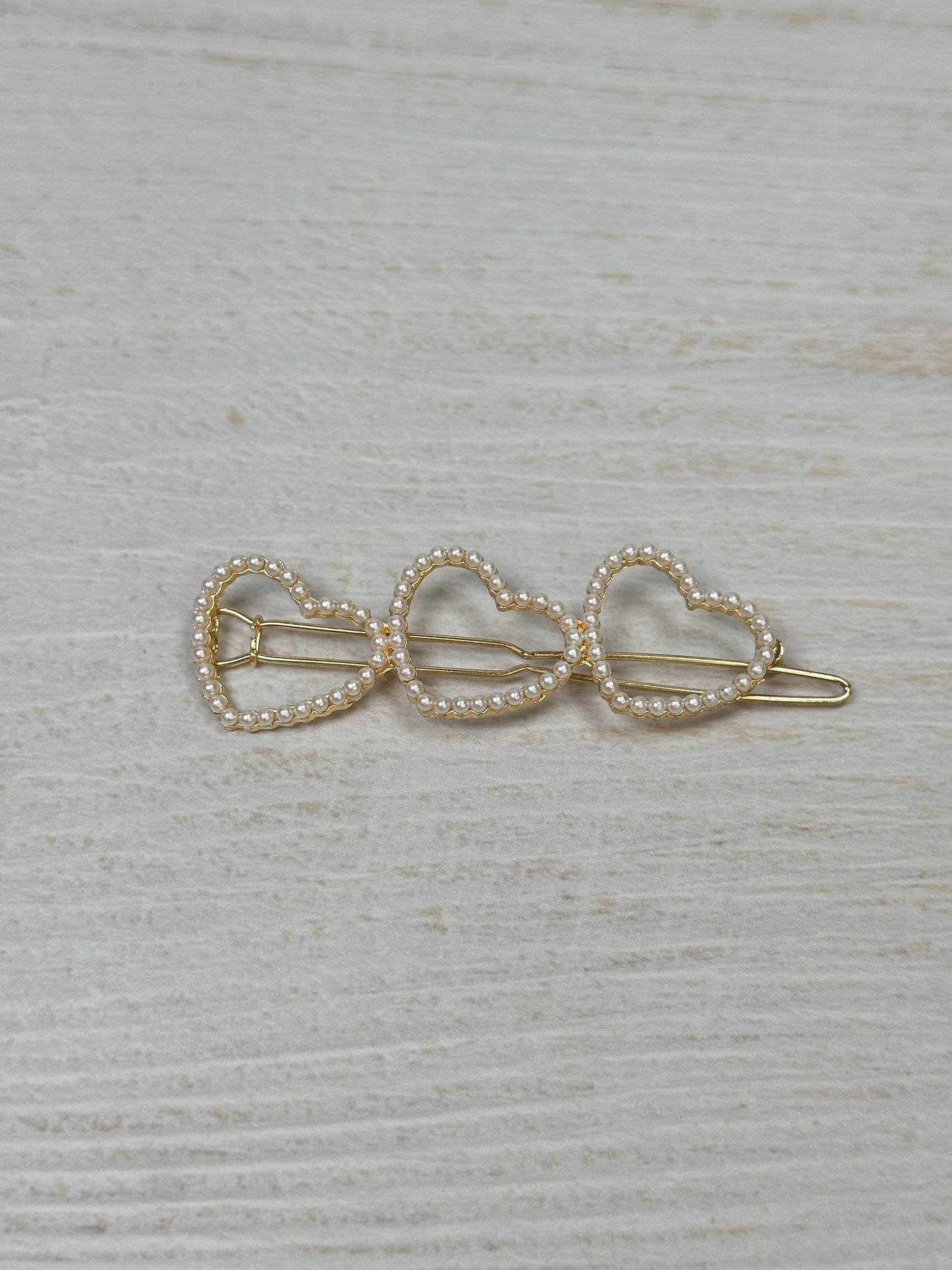 Heart Pearl Clip