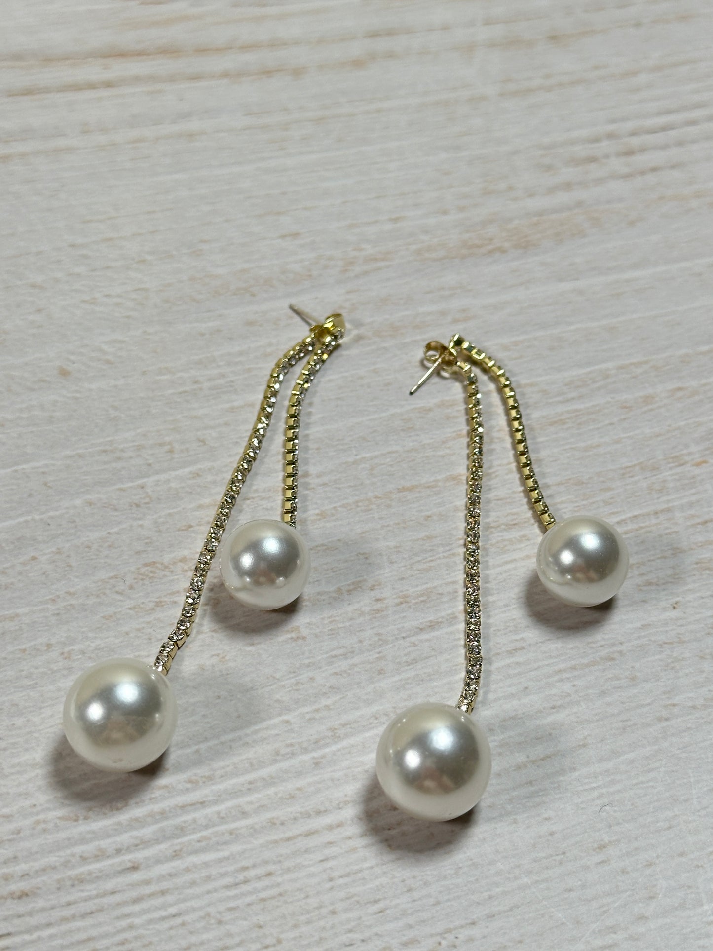 Fashion Pearl Earring