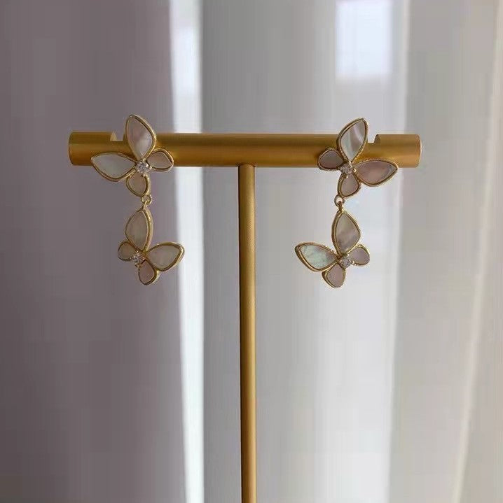 Beautiful Butterfly Dangle Earring