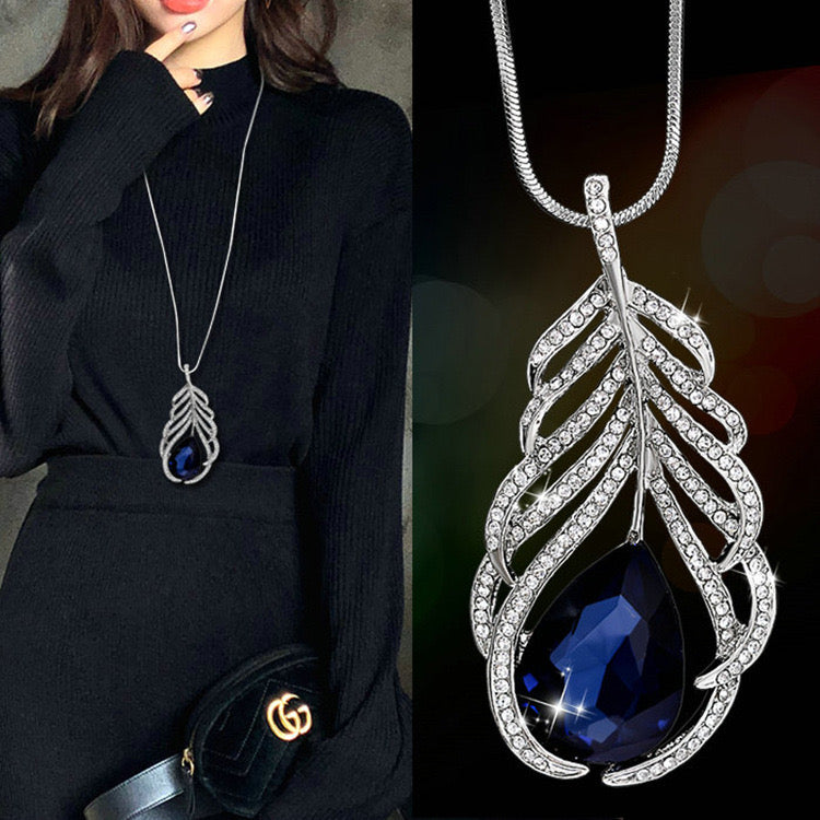 Women Quality Stylish Pendant/Necklace