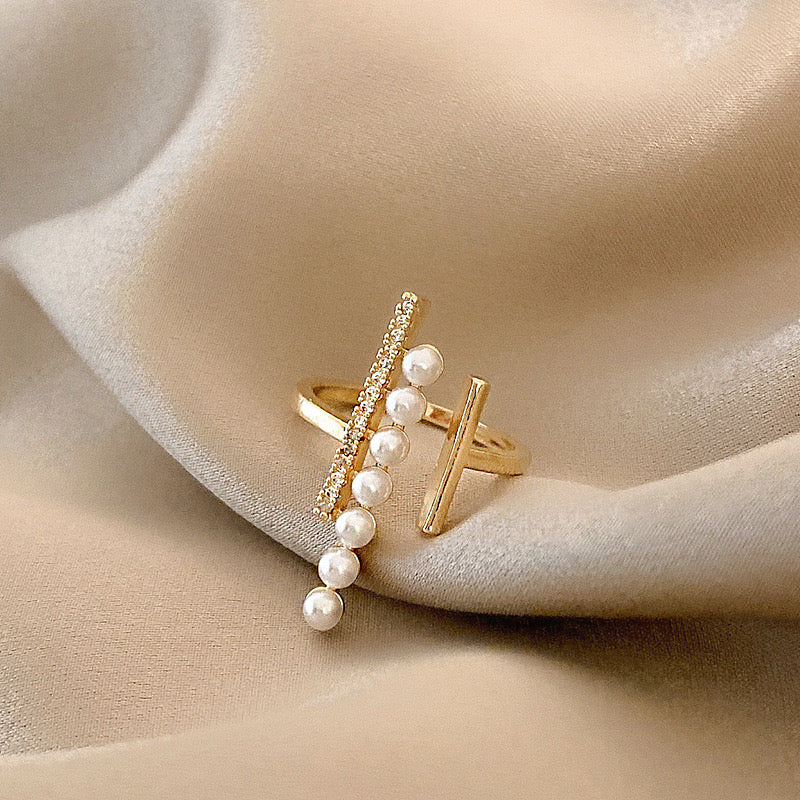 Women Fashion Pearl Ring