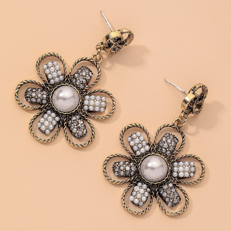 Women Fashion Flower Earrings