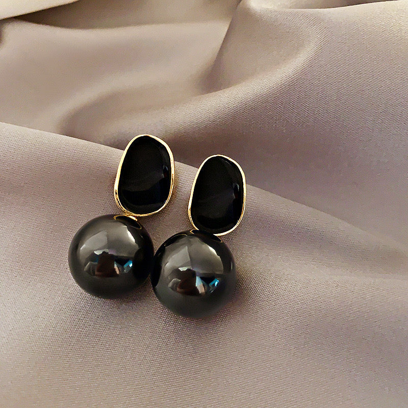 Women Quality Pearl Earrings