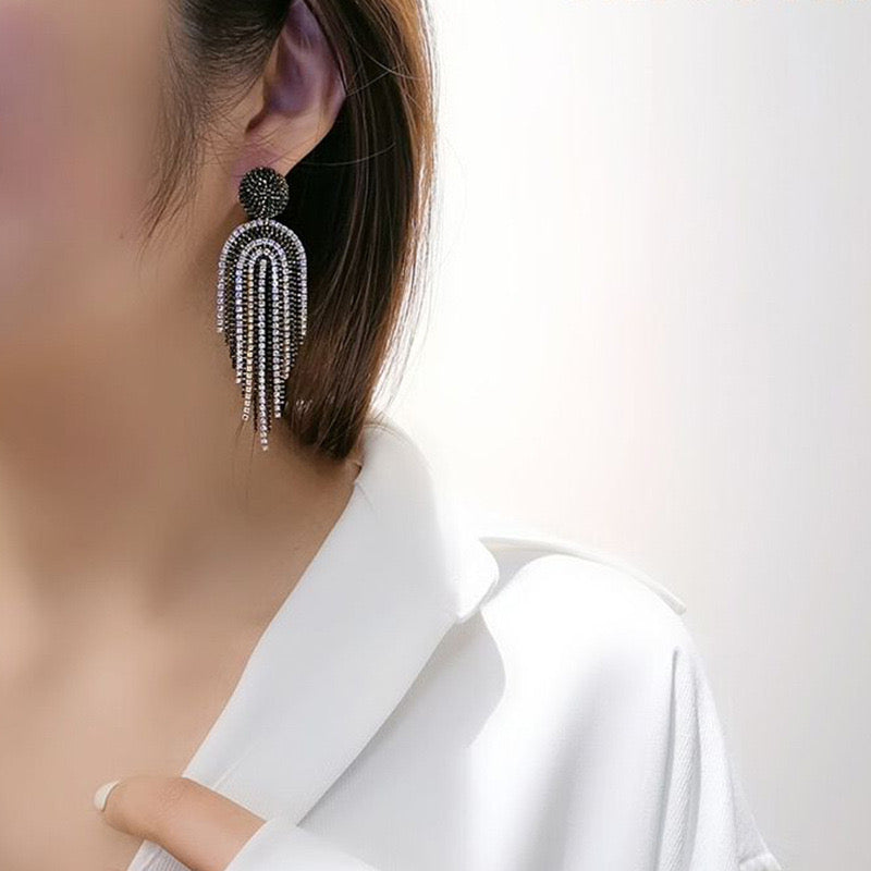 Limited! Women Fashion SparklingTassels Earrings